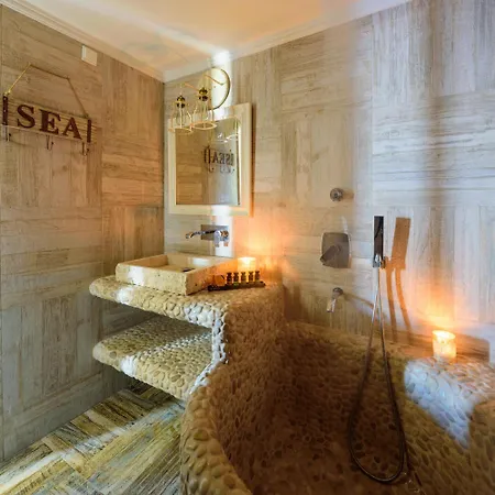 Nastazia * Imerovigli (Santorini)