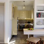 Nastazia * Imerovigli (Santorini)